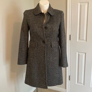 Classic charcoal tweed mid thigh wool blend winter coat Ann Taylor Loft size 8.